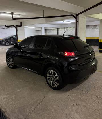 PEUGEOT 208 1.6 16V FLEX ALLURE AT6 PEUGEOT 208 1.6 16V FLEX ALLURE AT6